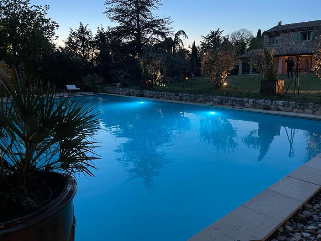 Gite Au Coeur De La Provence & Spa Saint-Cannat Eksteriør bilde