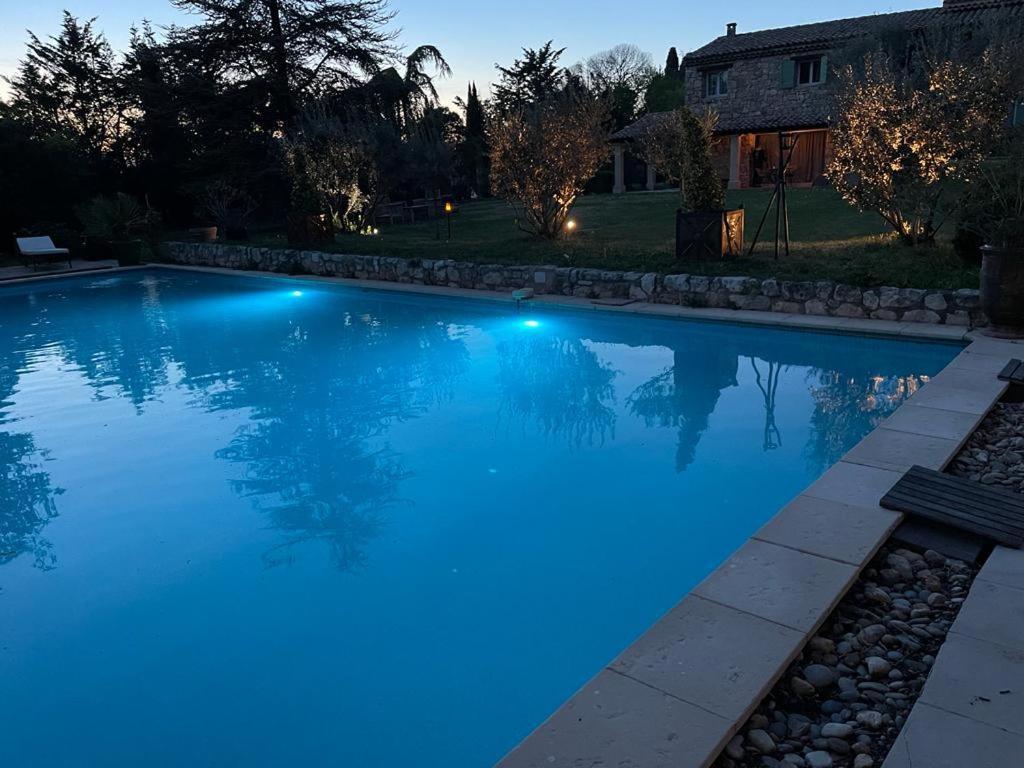 Gite Au Coeur De La Provence & Spa Saint-Cannat Eksteriør bilde